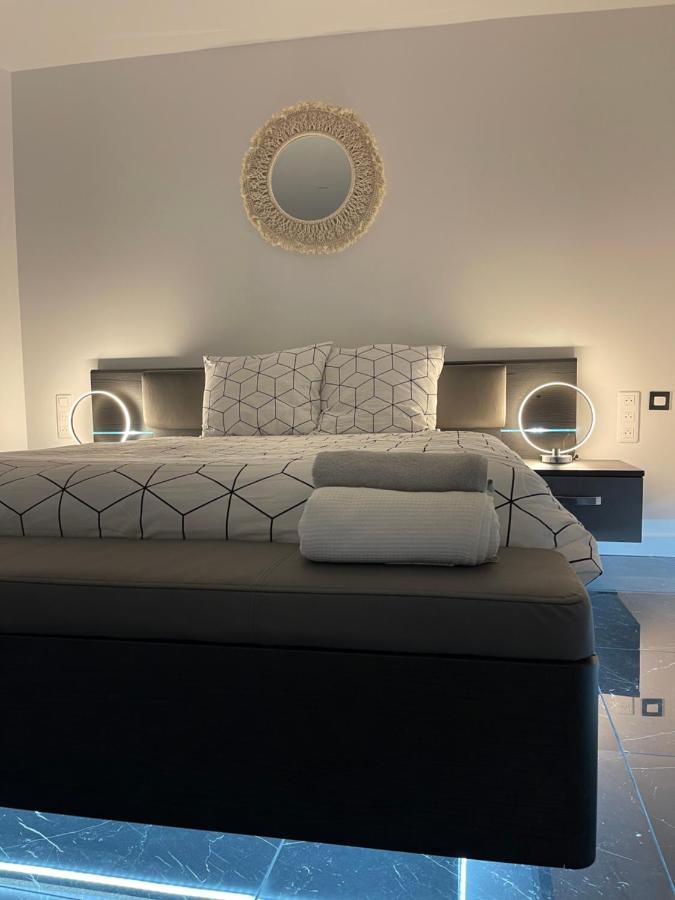 Appartement Hors Du Commun Avec Son Jacuzzi Salies-de-Béarn Dış mekan fotoğraf