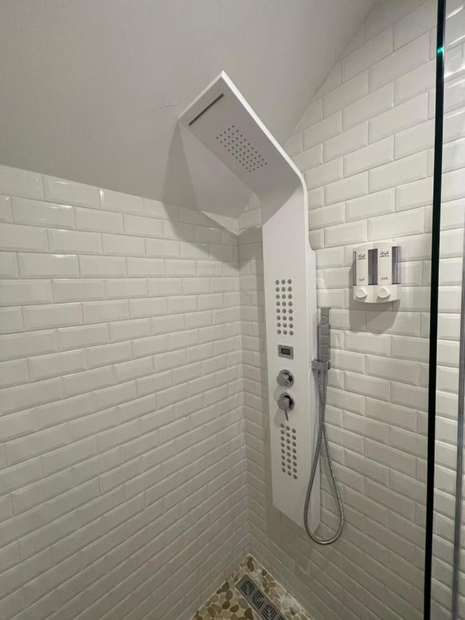 Appartement Hors Du Commun Avec Son Jacuzzi Salies-de-Béarn Dış mekan fotoğraf
